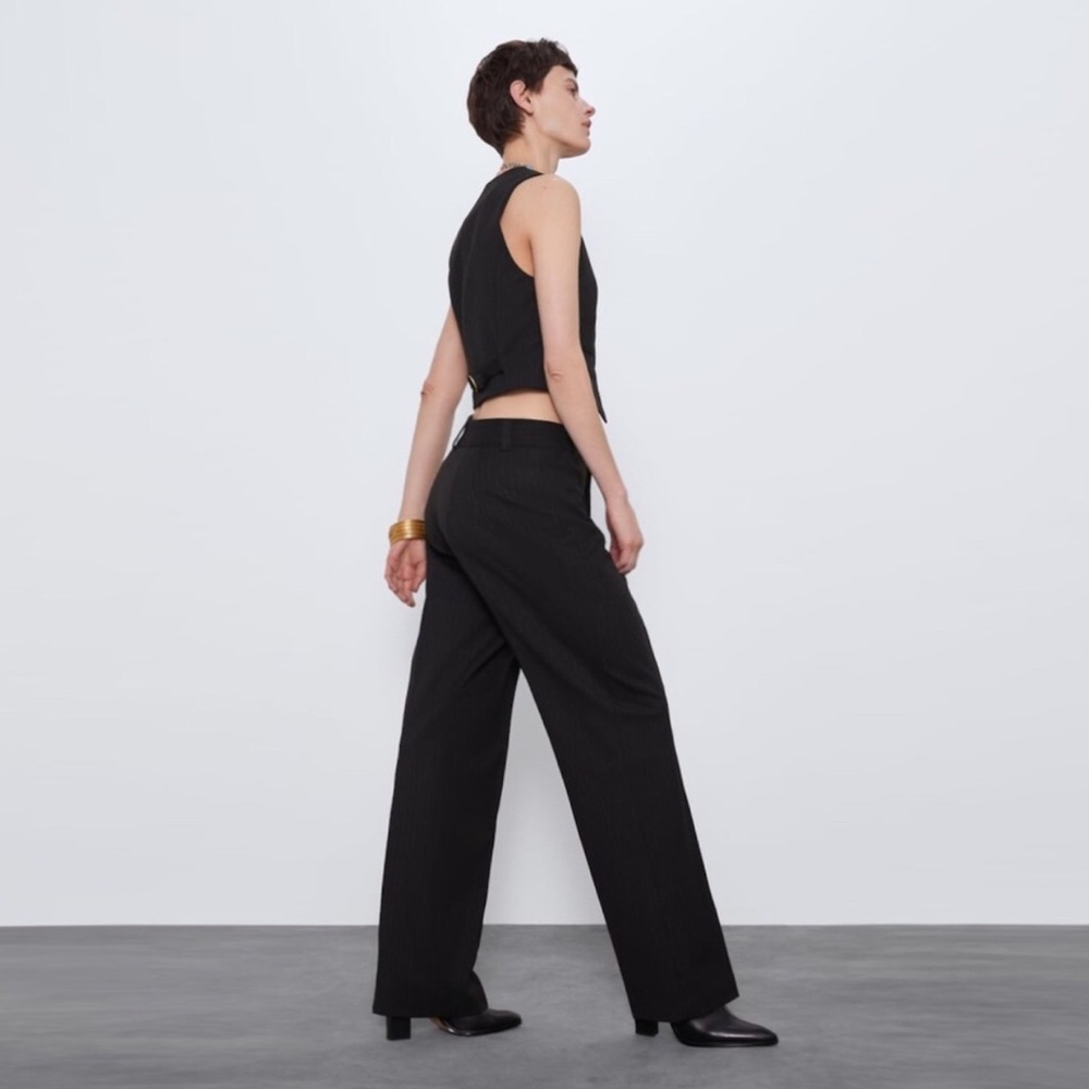 Zara Pin-Striped Pants - Picture 4 of 7
